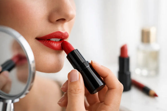 How to Prevent Lipstick Feathering All Day