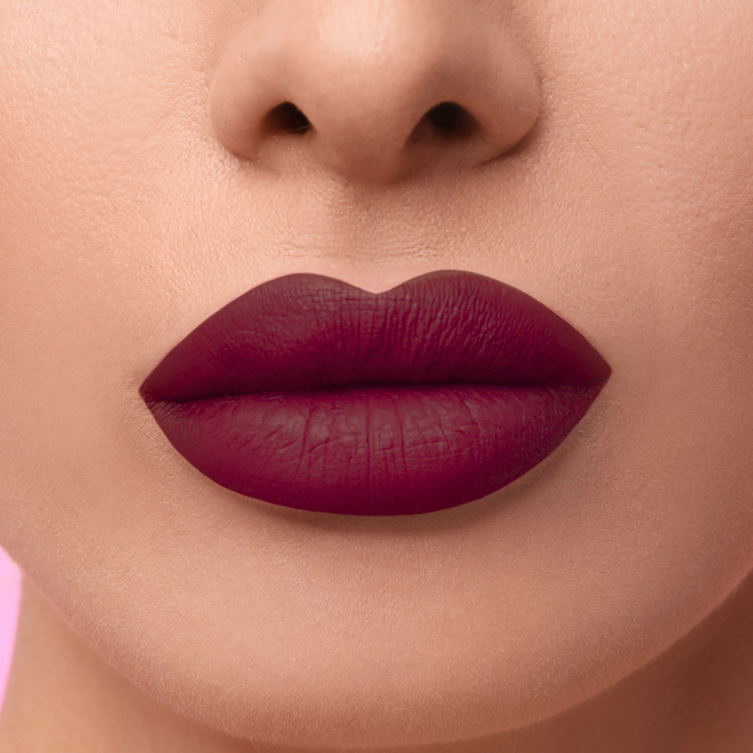 Lápiz labial líquido en crema mate TrueColor