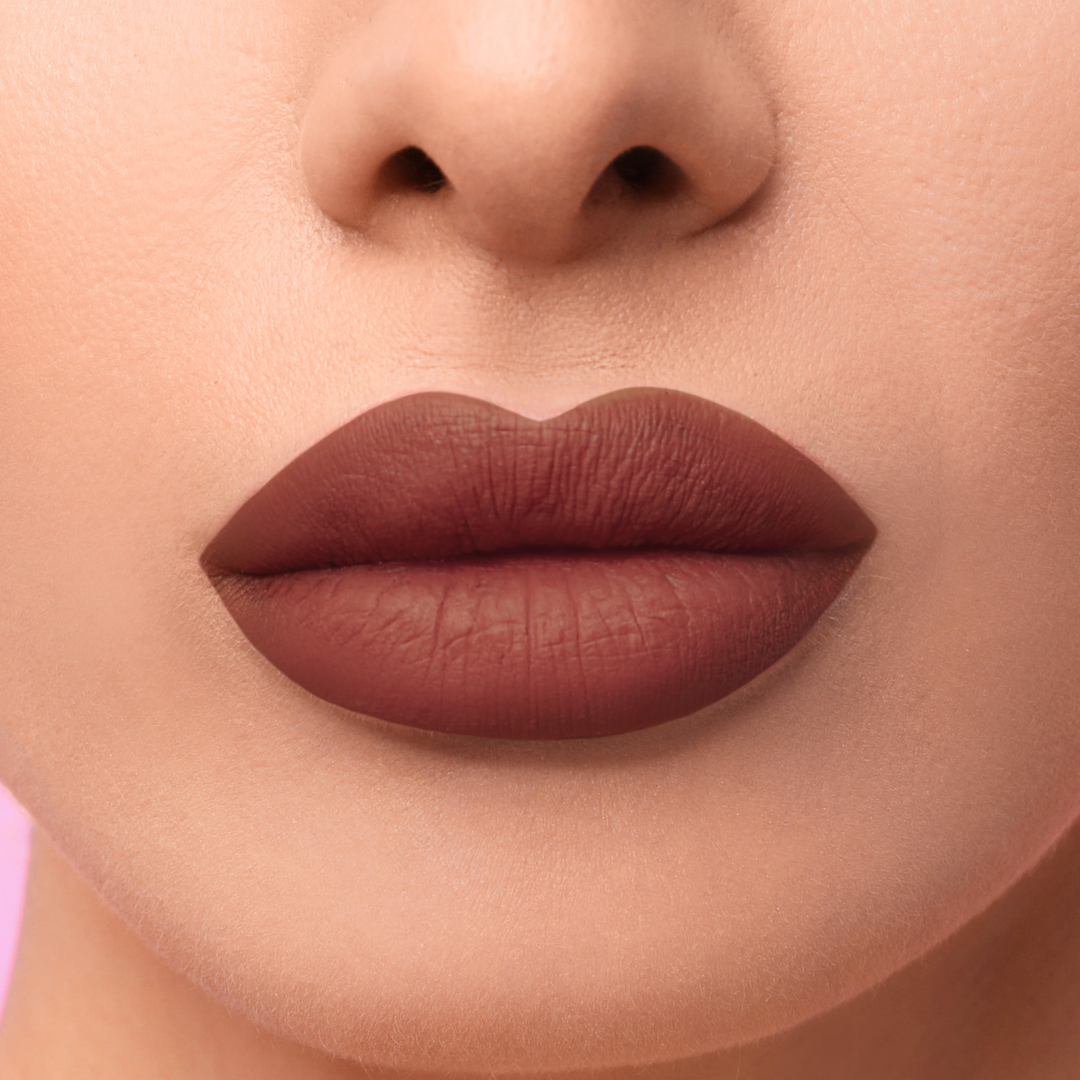 Lápiz labial líquido en crema mate TrueColor