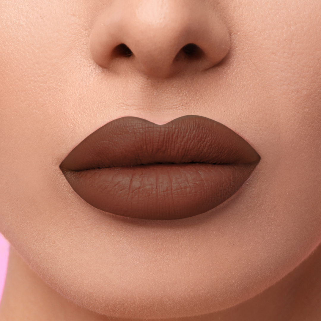Lápiz labial líquido en crema mate TrueColor
