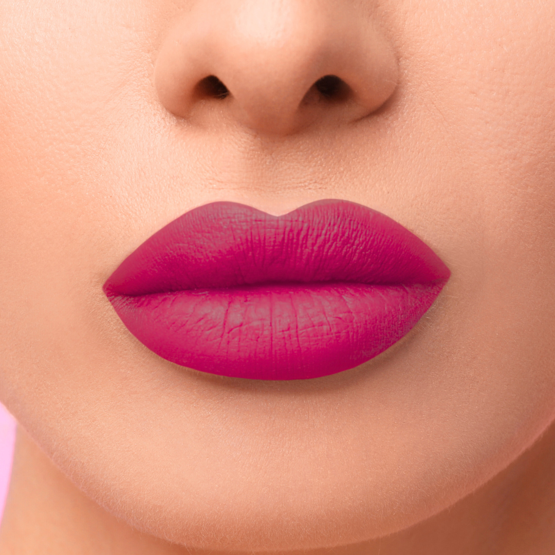 Lápiz labial líquido en crema mate TrueColor
